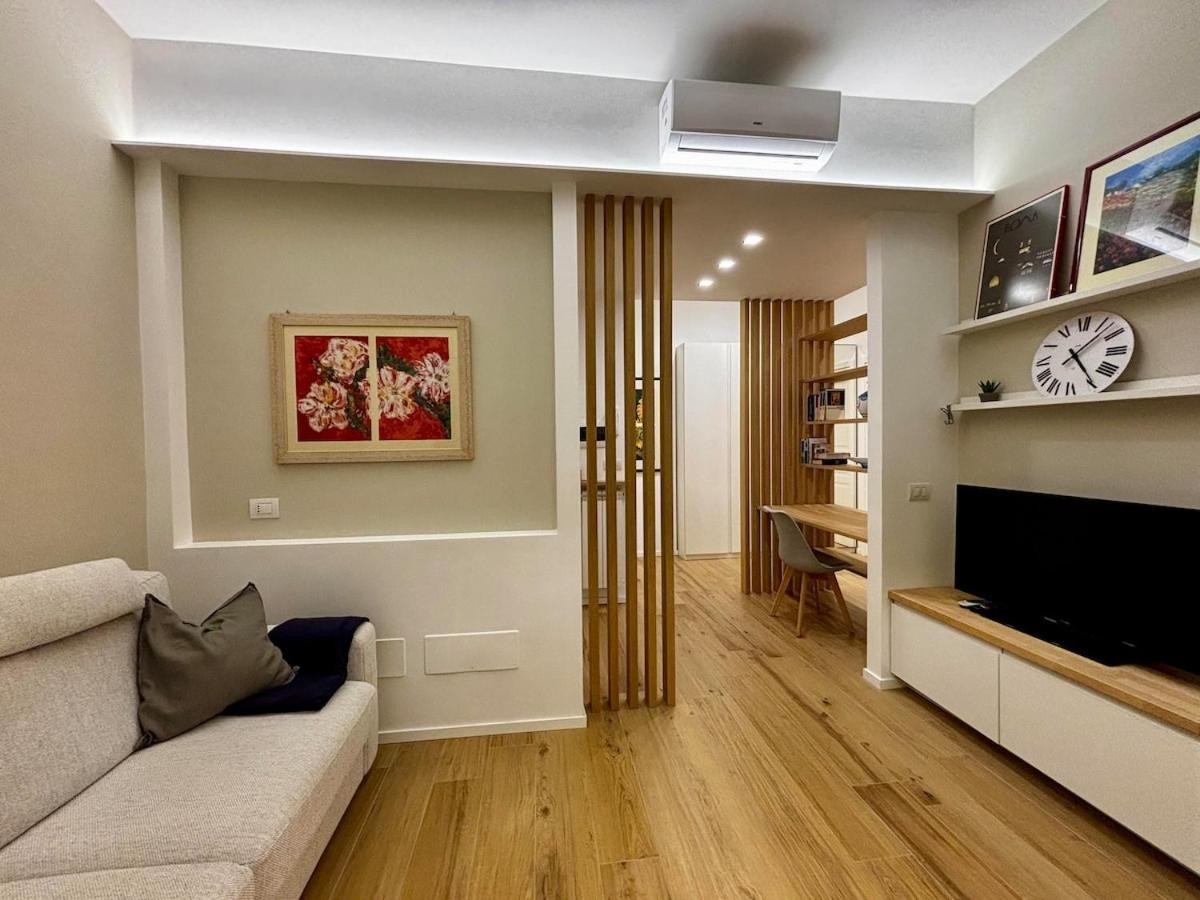 Apartment Domus Alessandrino *
